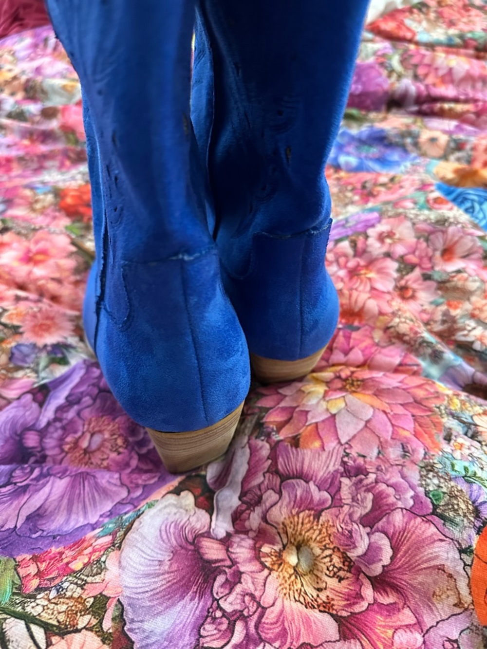 Miracle Miles Electric Blue Suede Western Heeled Boots NWT - Picture 12 of 16